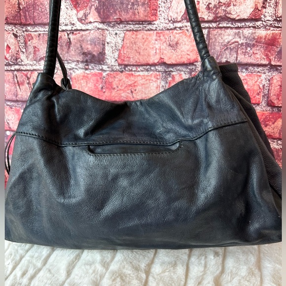 Hobo Prima Leather Shoulder Bag - Deep Navy Blue - Picture 4 of 11